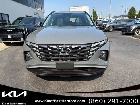 Used 2024 Hyundai Tucson SEL w/ Convenience Package AWD/4WD image 4