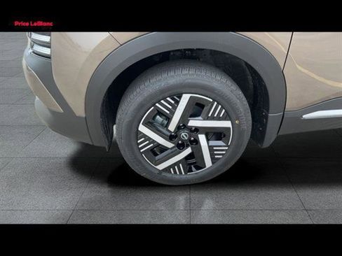 New 2026 Nissan Kicks SV w/ Cold Weather Package FWD image 50
