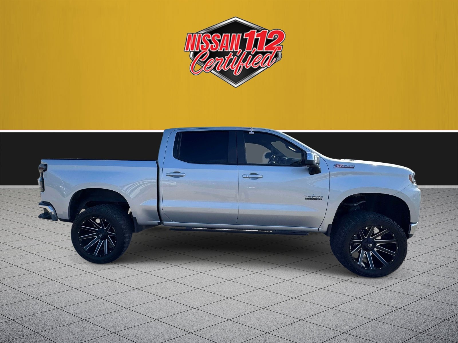 Used 2021 Chevrolet Silverado 1500 LT w/ Diesel Off-Road Package AWD/4WD image 8