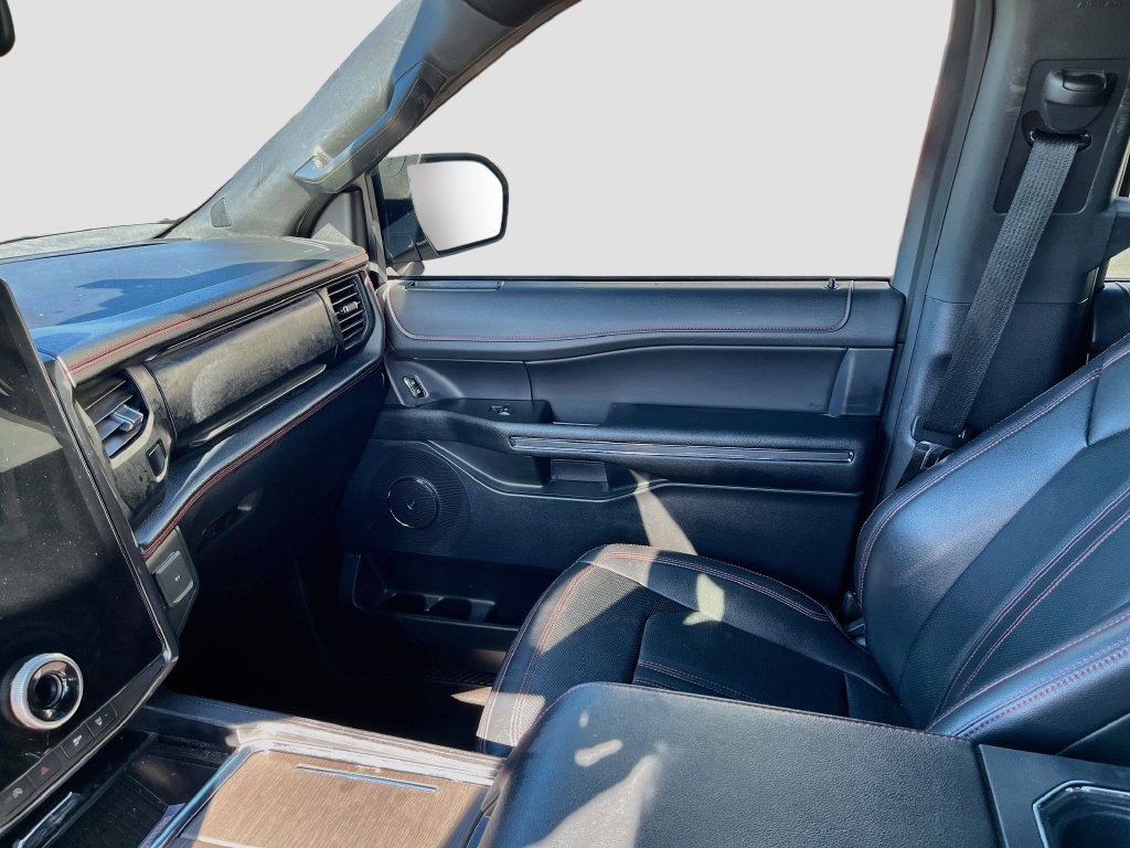 Used 2023 Ford Expedition Limited AWD/4WD image 24