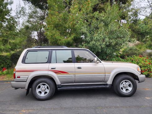 Used 1997 Lexus LX 450 4WD image 11