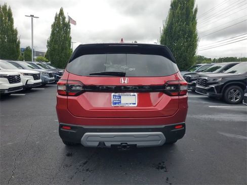 New 2025 Honda Pilot EX-L image 5