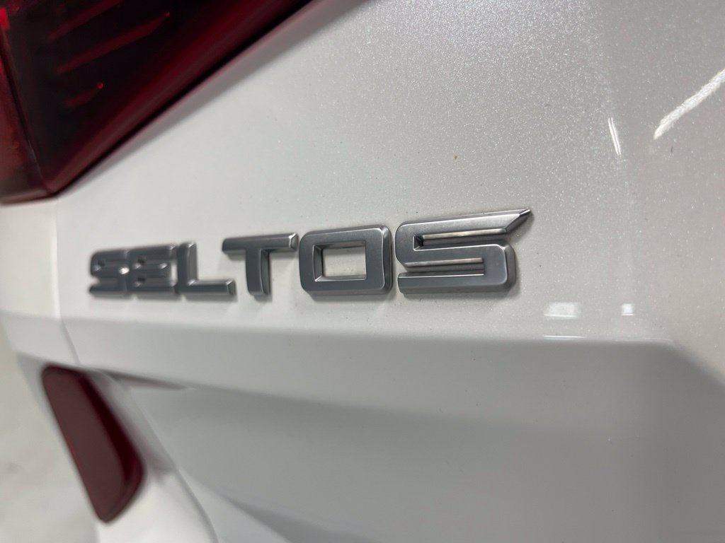 Used 2022 Kia Seltos EX AWD/4WD image 39