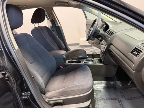 Used 2009 Ford Fusion SE image 19