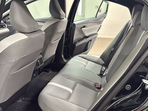 Certified 2025 Toyota Camry SE image 15