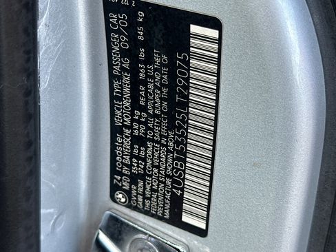 Used 2005 BMW Z4 3.0i RWD image 24