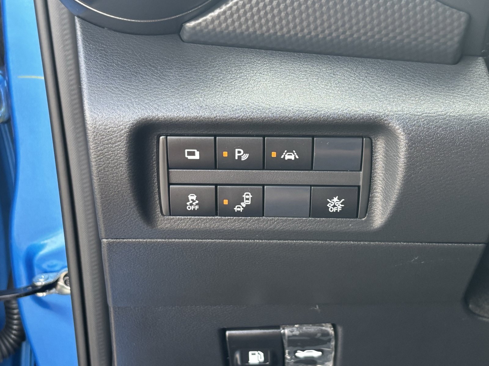 Used 2024 Nissan Kicks S FWD image 32