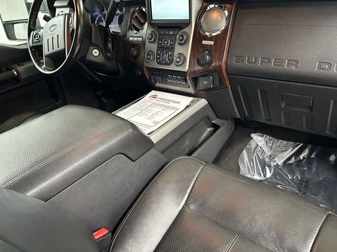 Used 2016 Ford F250 Lariat w/ Chrome Package AWD/4WD image 14