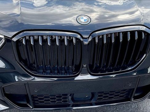 Used 2023 BMW X5 xDrive45e w/ Executive Package AWD/4WD image 34