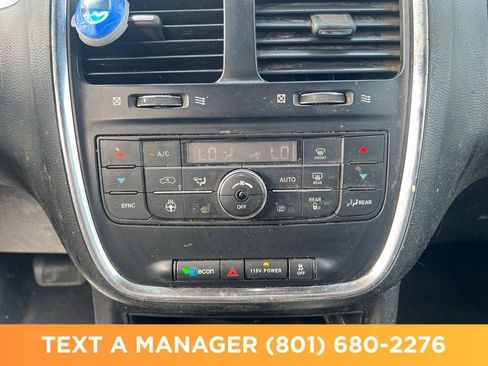 Used 2019 Dodge Grand Caravan GT FWD image 17