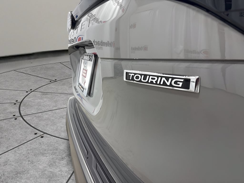 Used 2025 Subaru Forester Touring w/ Popular Package - Touring AWD/4WD image 20