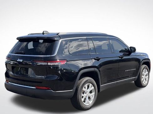 Used 2023 Jeep Grand Cherokee L Limited AWD/4WD image 6