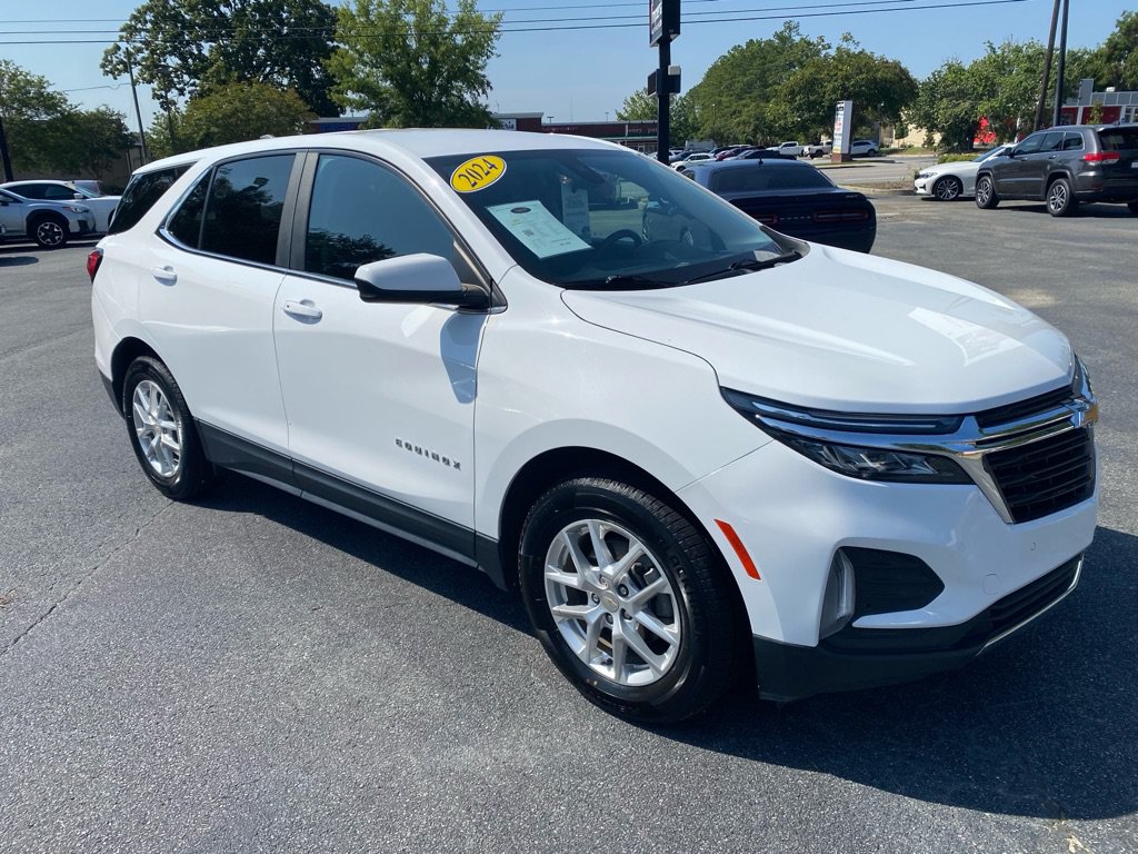 Used 2024 Chevrolet Equinox LT FWD image 5