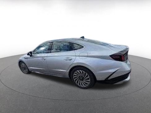 Used 2025 Hyundai Sonata SEL image 4
