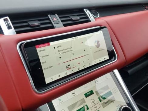 Used 2022 Land Rover Range Rover Sport SVR image 14