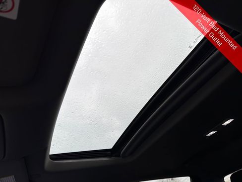 Used 2020 GMC Sierra 3500 Denali w/ Denali Ultimate Package image 23