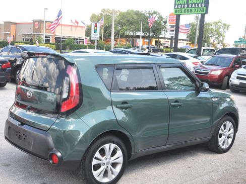 Used 2014 Kia Soul + w/ UVO w/Eservices Package FWD image 9
