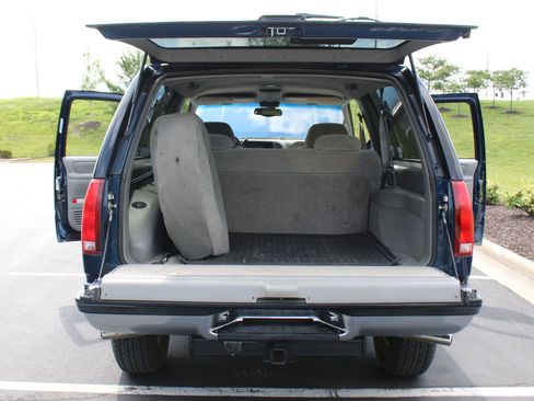 Used 1997 GMC Yukon 4WD 2-Door w/ Marketing Opt Pkg 2 image 13