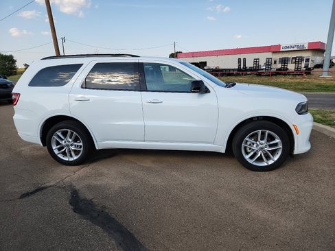 Used 2024 Dodge Durango GT image 5