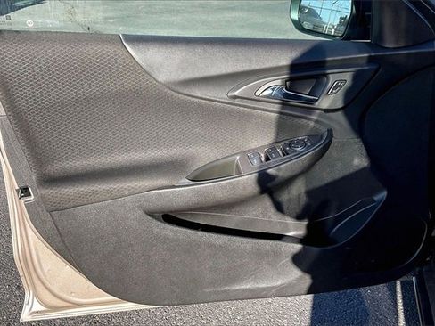 Used 2024 Chevrolet Malibu LS image 18