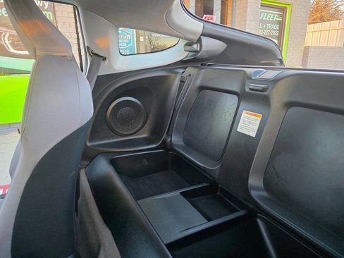 Used 2011 Honda CR-Z image 17