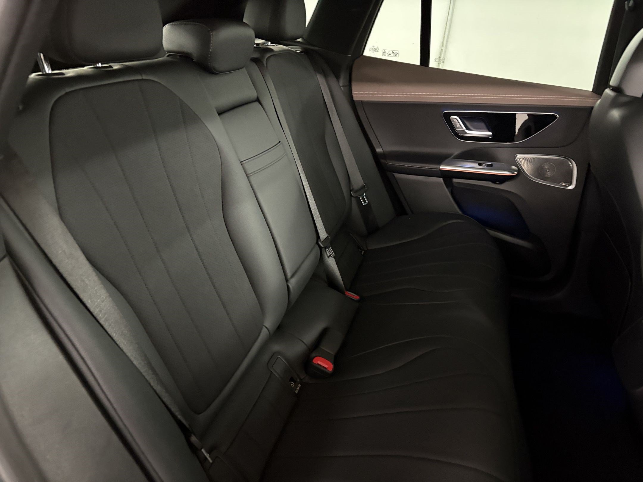 Certified 2023 Mercedes-Benz EQE 350+ 4MATIC SUV image 31