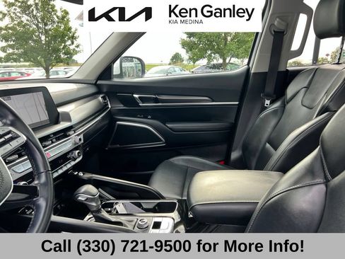 Certified 2024 Kia Telluride S w/ S Sunroof Package AWD/4WD image 39