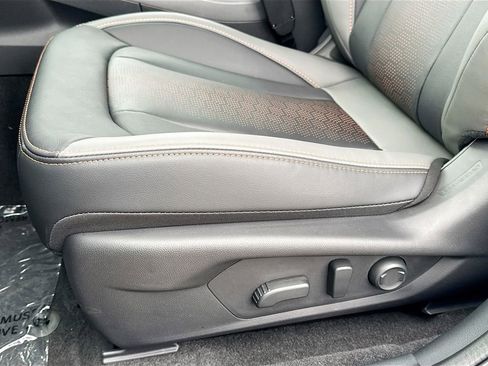 New 2026 Subaru Crosstrek 2.5i Limited w/ Crosstrek Mirror Package AWD/4WD image 23