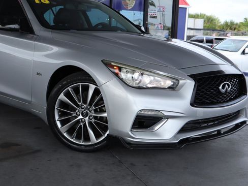 Used 2018 INFINITI Q50 Luxe w/ Essential Package (3.0T Luxe) image 2