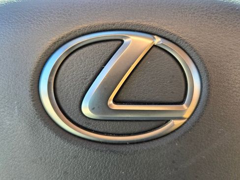 Used 2024 Lexus ES 350 350 w/ Premium Package image 23
