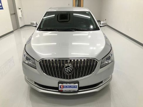 Used 2016 Buick LaCrosse image 10