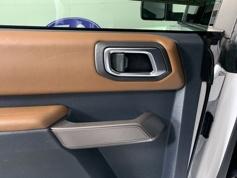 Used 2023 Ford Bronco Outer Banks w/ Sasquatch Package image 31