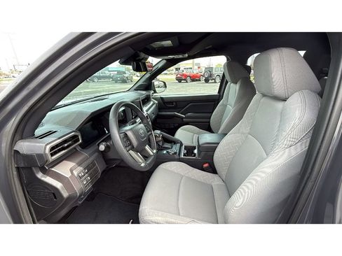 Certified 2025 Toyota Tacoma SR5 w/ SR5 Upgrade Package image 29