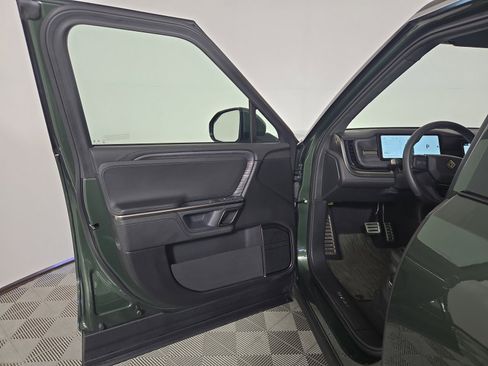 Used 2024 Rivian R1S Adventure image 16