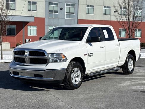 Used 2019 RAM 1500 Classic SLT AWD/4WD image 28