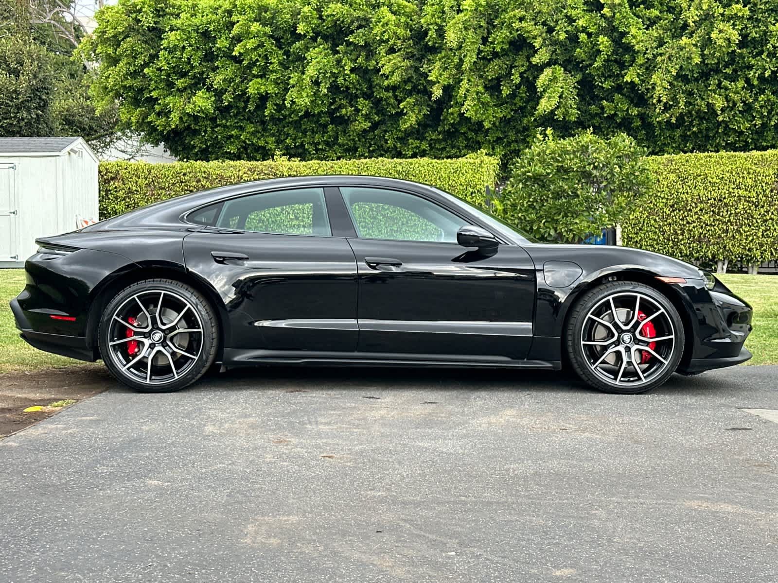 Certified 2023 Porsche Taycan 4S AWD/4WD image 9