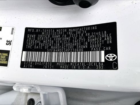 Certified 2024 Toyota Corolla LE image 32