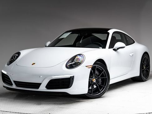 Certified 2018 Porsche 911 Carrera RWD image 1