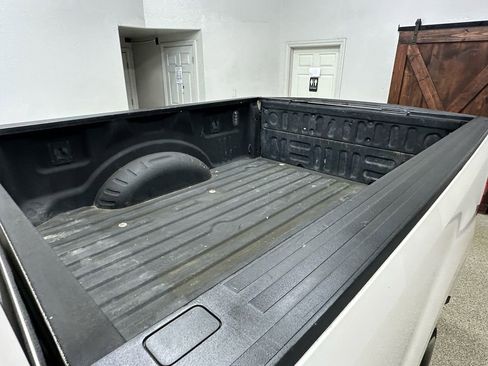 Used 2018 Ford F250 Lariat image 10