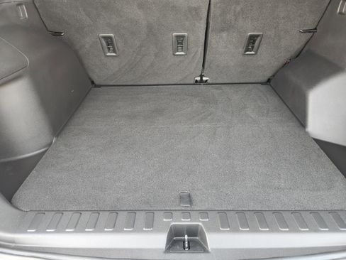 Certified 2022 Chevrolet Equinox LT image 32