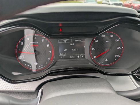 New 2026 Chevrolet Trax RS w/ Sunroof Package image 25