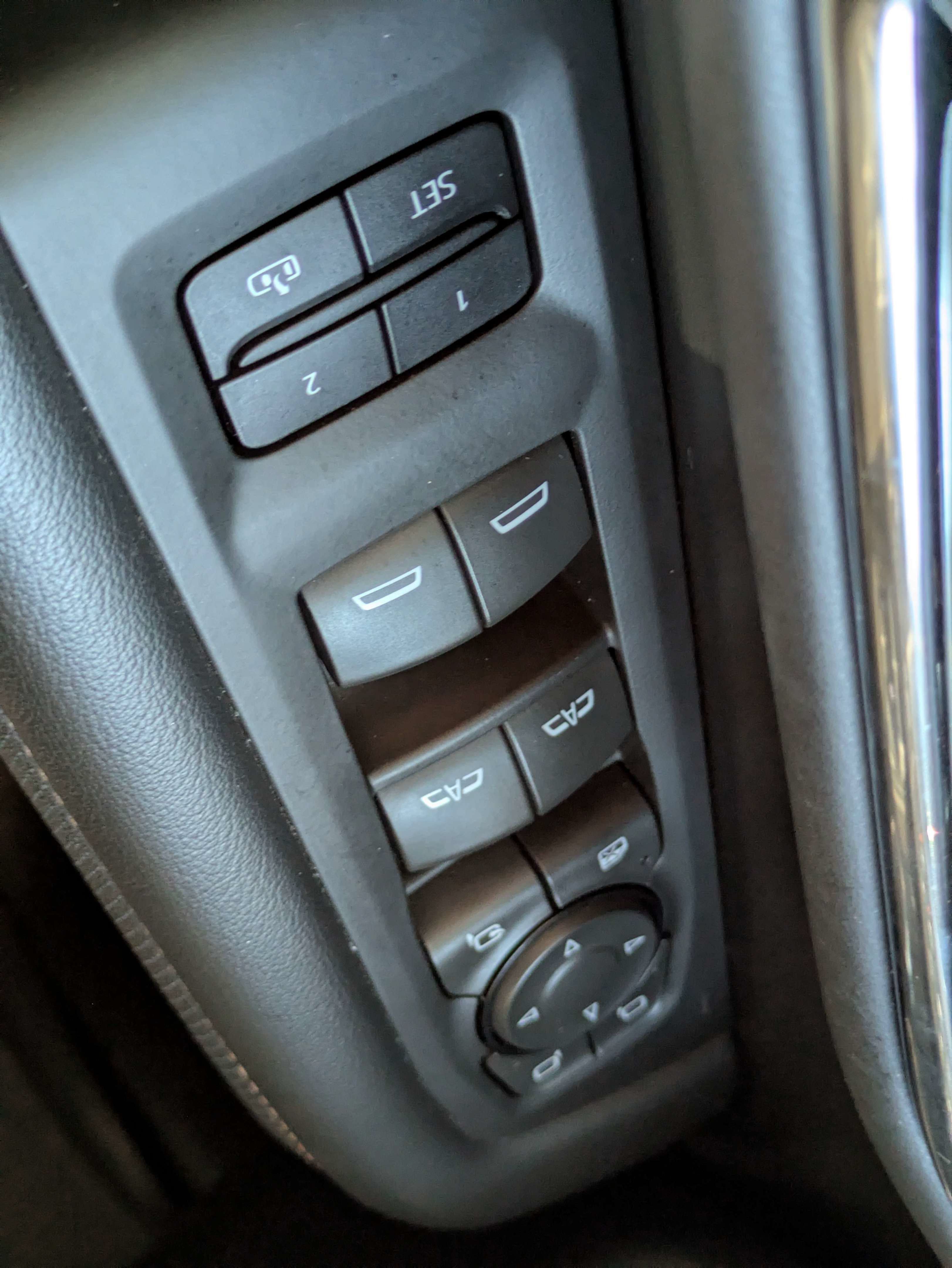 Used 2023 GMC Yukon AT4 w/ AT4 Premium Plus Package AWD/4WD image 15