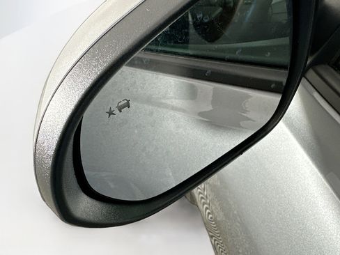 Used 2025 Buick Encore GX Preferred image 16