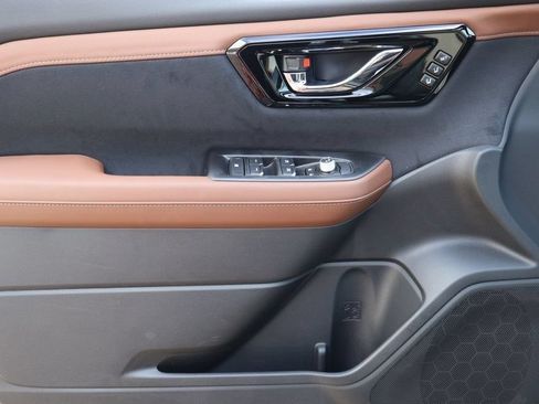 New 2026 Subaru Forester Touring AWD/4WD image 22