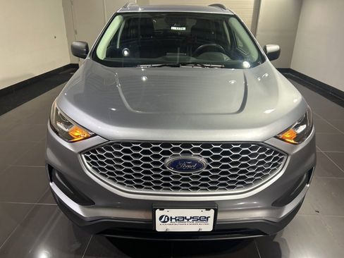 New 2024 Ford Edge SE image 2