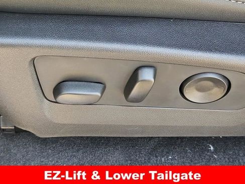 New 2026 GMC Canyon Elevation w/ Convenience Package image 23