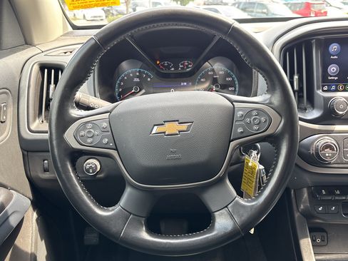 Used 2022 Chevrolet Colorado Z71 w/ Trail Boss Package AWD/4WD image 16