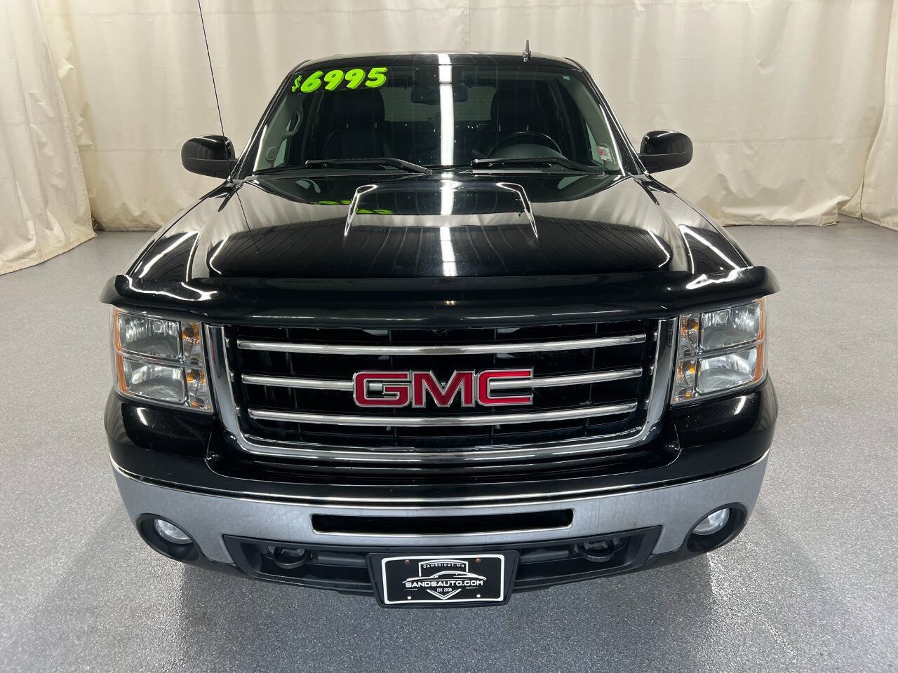 Used 2012 GMC Sierra 1500 SLT w/ SLT Convenience Package AWD/4WD image 2