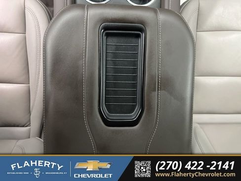 Used 2024 Chevrolet Tahoe Z71 w/ Z71 Off-Road Package image 33