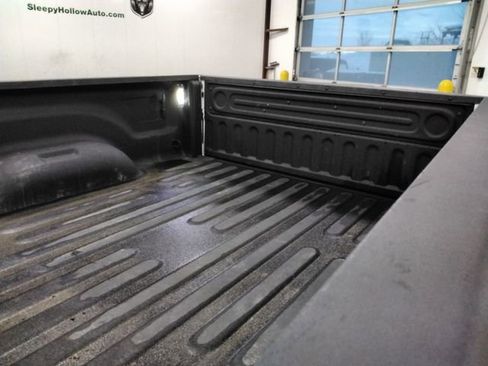 Used 2024 RAM 2500 Big Horn w/ Bed Utility Group image 21